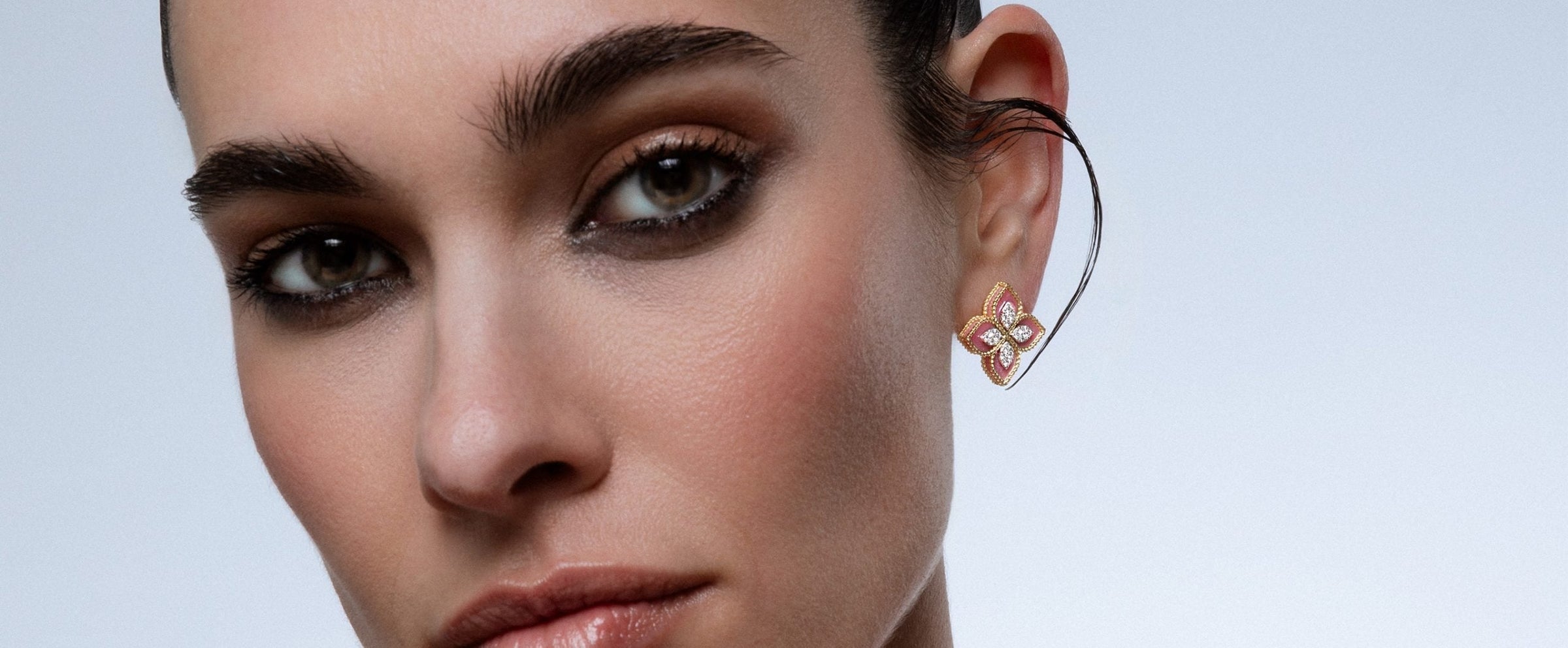 2716x1122_The shape of emotions has four petals