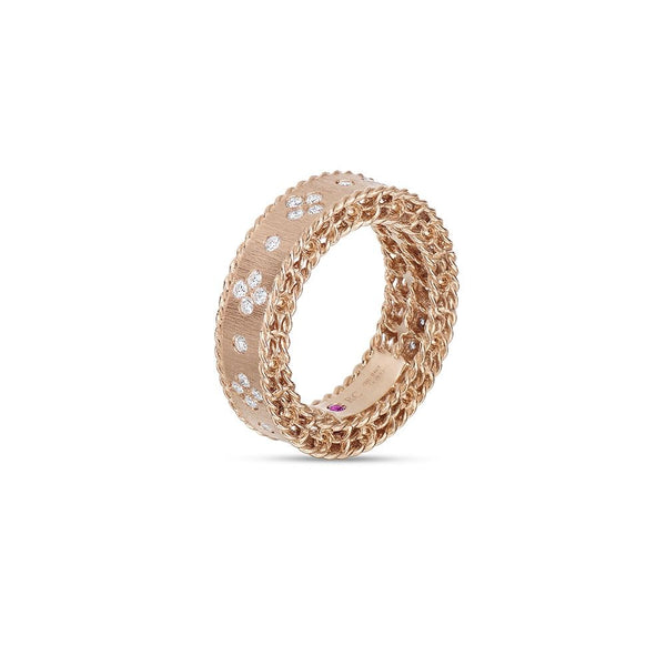 PRINCESS RING WITH DIAMONDS